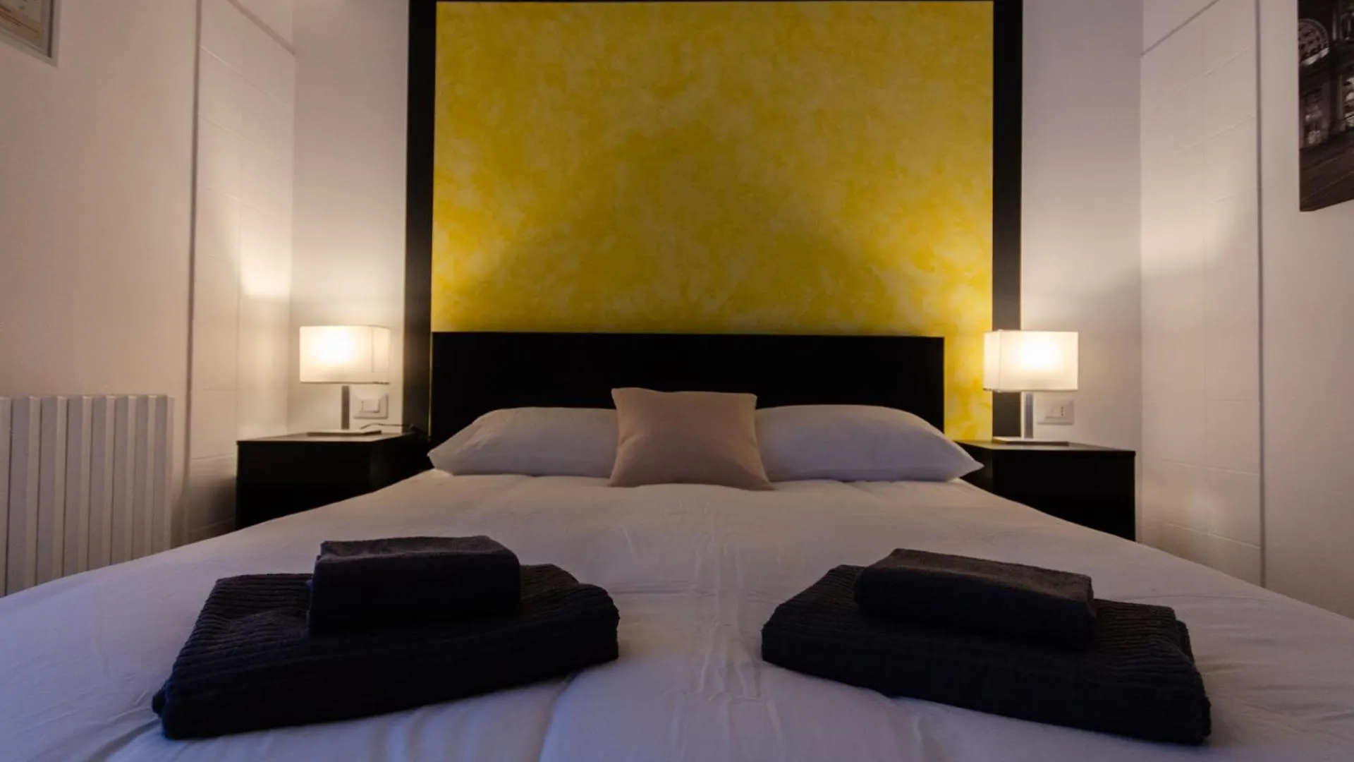 Проживание в семье Yellow Room Милан